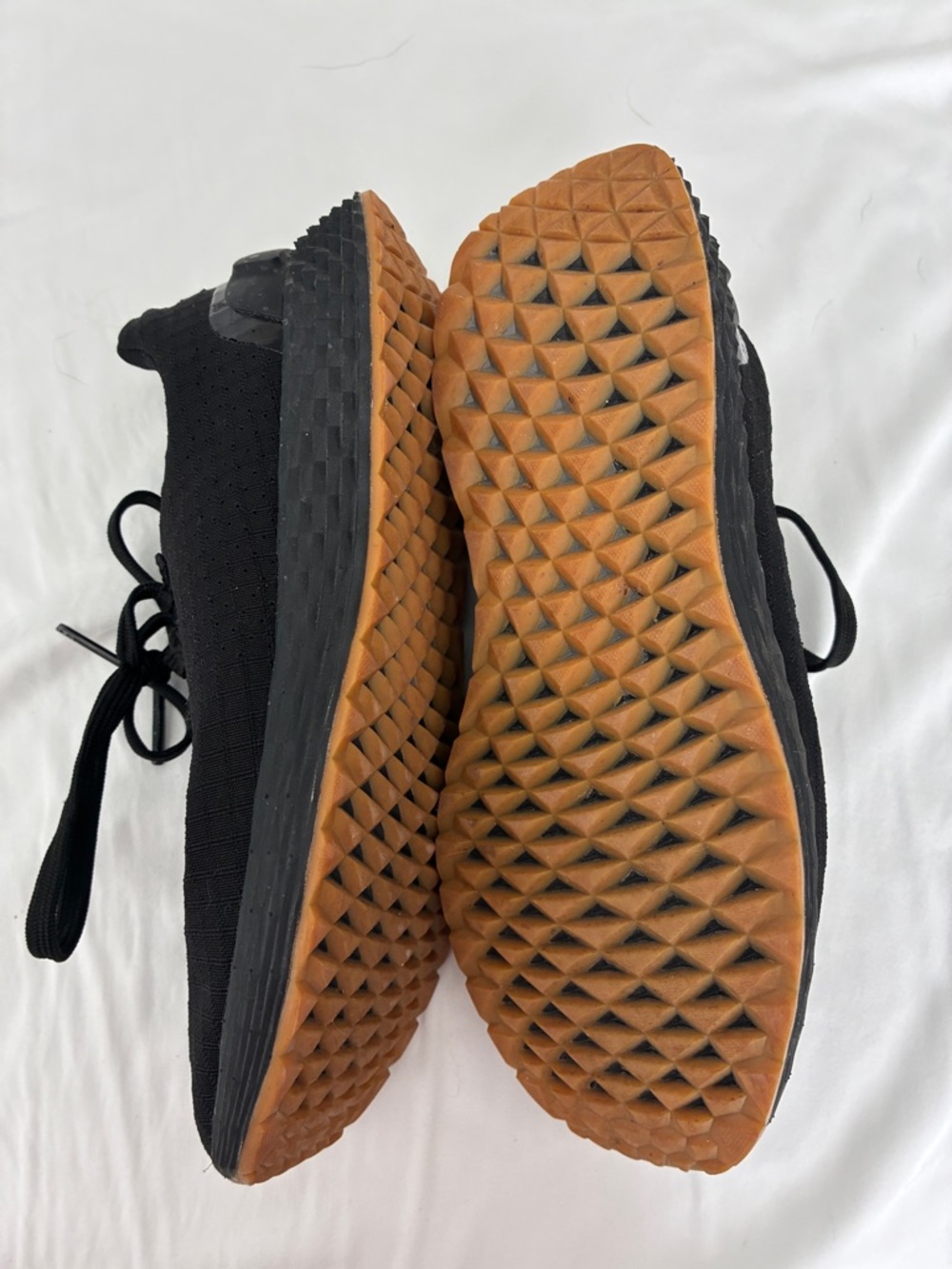 Women’s nobull shoes - Picture 6 of 6